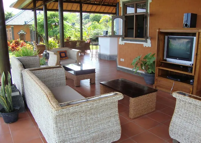 Villa Bali Jepang Lovina Beach
